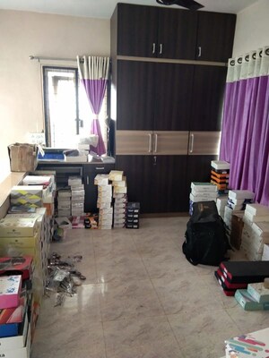  5 BHK Apartment at Satellite – for Rent