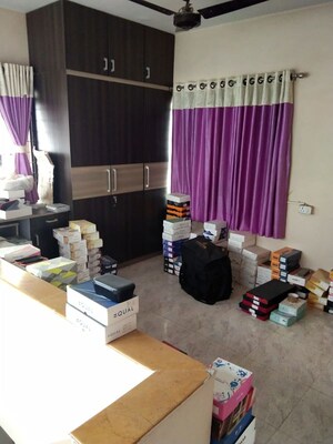  5 BHK Apartment at Satellite – for Rent
