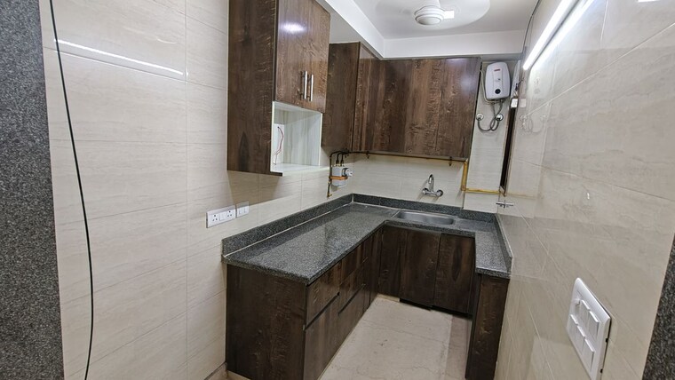 Kitchen, malviya nagar 2 Bedroom 1000 Sq.Ft. Builder Floor In Malviya Nagar Delhi 10296491
