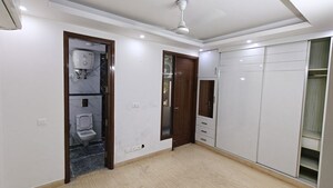 Room in 2 BHK Builder Floor at Malviya Nagar – for Rent