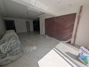 Room in 4 BHK Apartment at Shubh Nirvana, Viman Nagar – for Rent