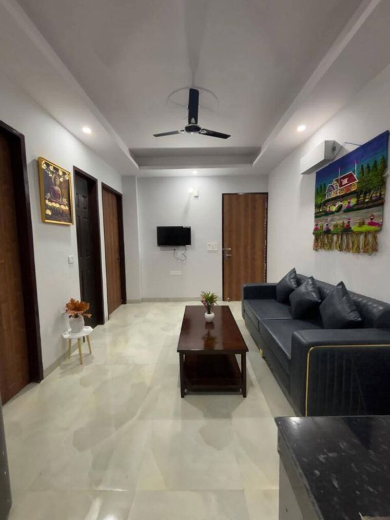 Living Room, saket 1 Bedroom 600 Sq.Ft. Builder Floor In Saket Delhi 10296563