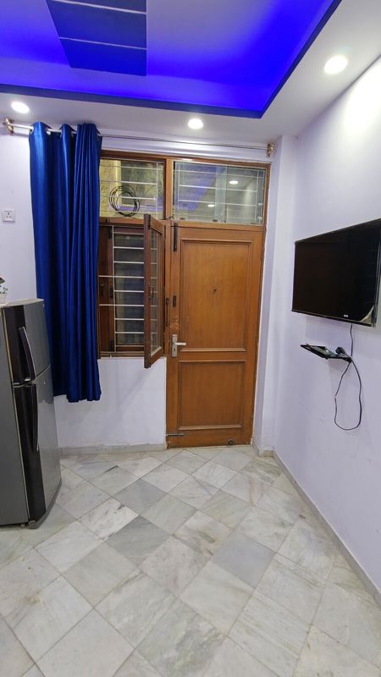 Bathroom, malviya nagar 1 Bedroom 600 Sq.Ft. Builder Floor In Malviya Nagar Delhi 10296551