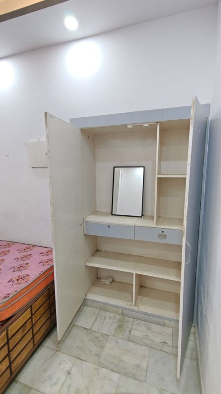 Bathroom, malviya nagar 1 Bedroom 600 Sq.Ft. Builder Floor In Malviya Nagar Delhi 10296551