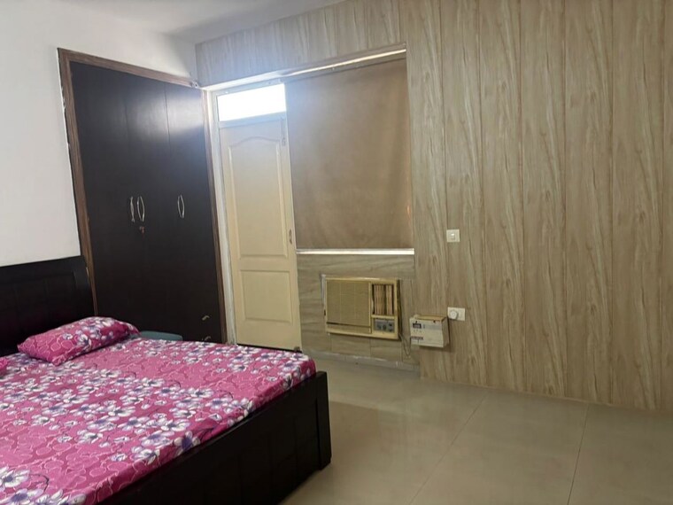 Bedroom, bestech-park-view-residency 2.5 Bedroom 1565 Sq.Ft. Apartment In Sector 3 Gurgaon 10296546