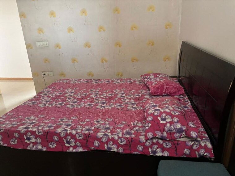 Bedroom, bestech-park-view-residency 2.5 Bedroom 1565 Sq.Ft. Apartment In Sector 3 Gurgaon 10296546