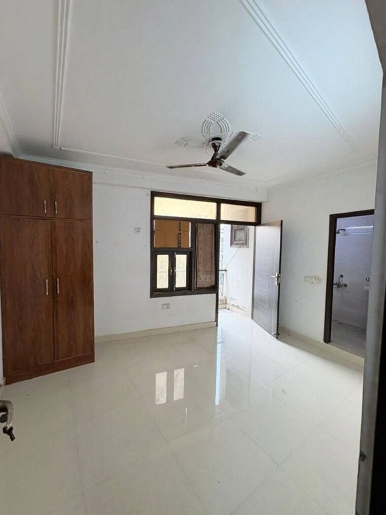 Room, saket 2 Bedroom 1000 Sq.Ft. Builder Floor In Saket Delhi 10296569