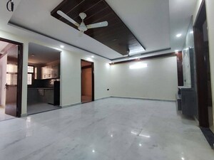 2 BHK Builder Floor For Rent in Saket