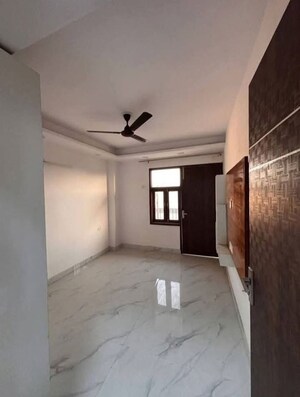 Bathroom in 2 BHK Builder Floor at Saket – for Rent
