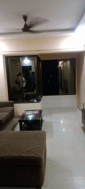 Furnished Amenities in 2 BHK Apartment at SB Purushottam Towers, Prabhadevi – for Rent