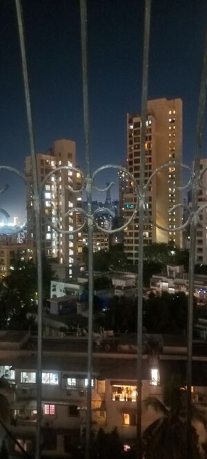 Master Plan in 2 BHK Apartment at SB Purushottam Towers, Prabhadevi – for Rent