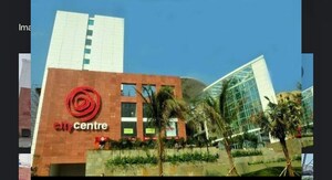  Shop For Rent in Chinar Park