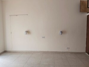 Room in 3 BHK Builder Floor at Greater Kailash I – for Rent