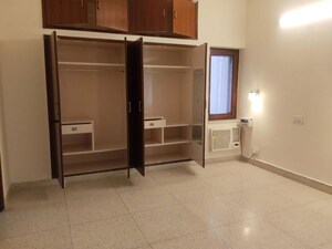 Room in 3 BHK Builder Floor at Greater Kailash I – for Rent