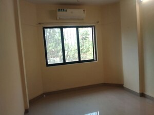 Room in 2 BHK Apartment at Hiranandani Powai Park, Powai – for Rent
