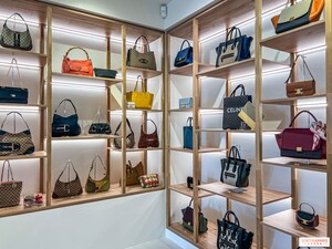  Shop For Sale in Lajpat Nagar ii