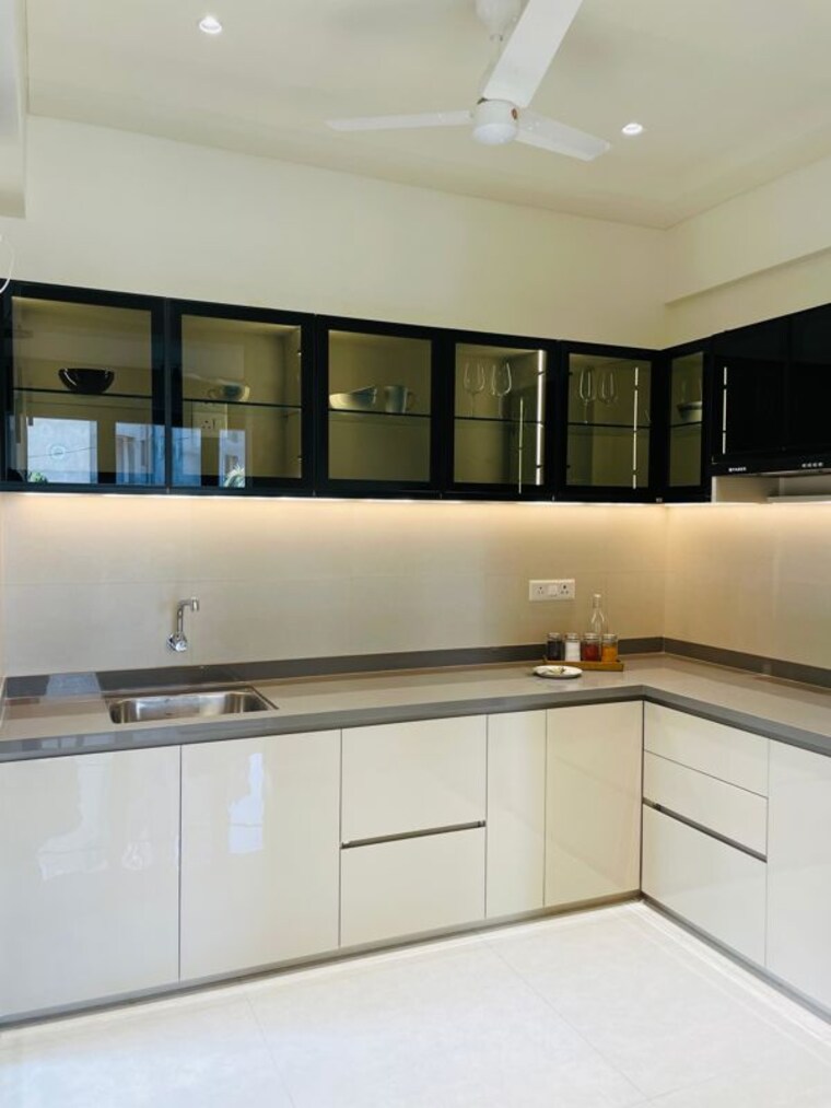 Kitchen, rohan-karan-evana 2 Bedroom 910 Sq.Ft. Apartment In Wadgaon Sheri Pune 10296704