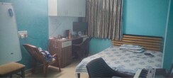 2 BHK + Pooja Room Apartment For Rent in Saritha Elegance