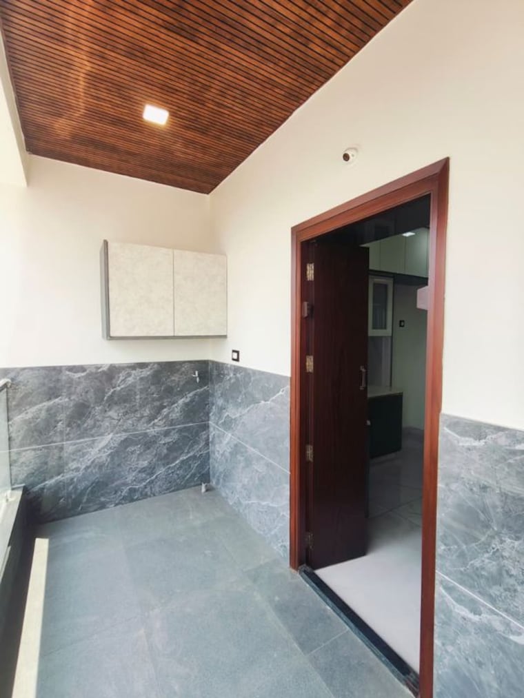 Balcony, syamala nagar 3 Bedroom 2150 Sq.Ft. Builder Floor In Syamala Nagar Guntur 10292204
