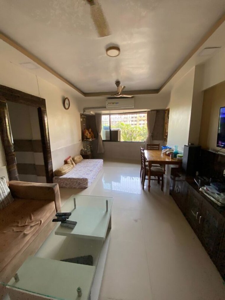 Team Area, andheri west 2 Bedroom 750 Sq.Ft. Apartment In Andheri West Mumbai 10296774