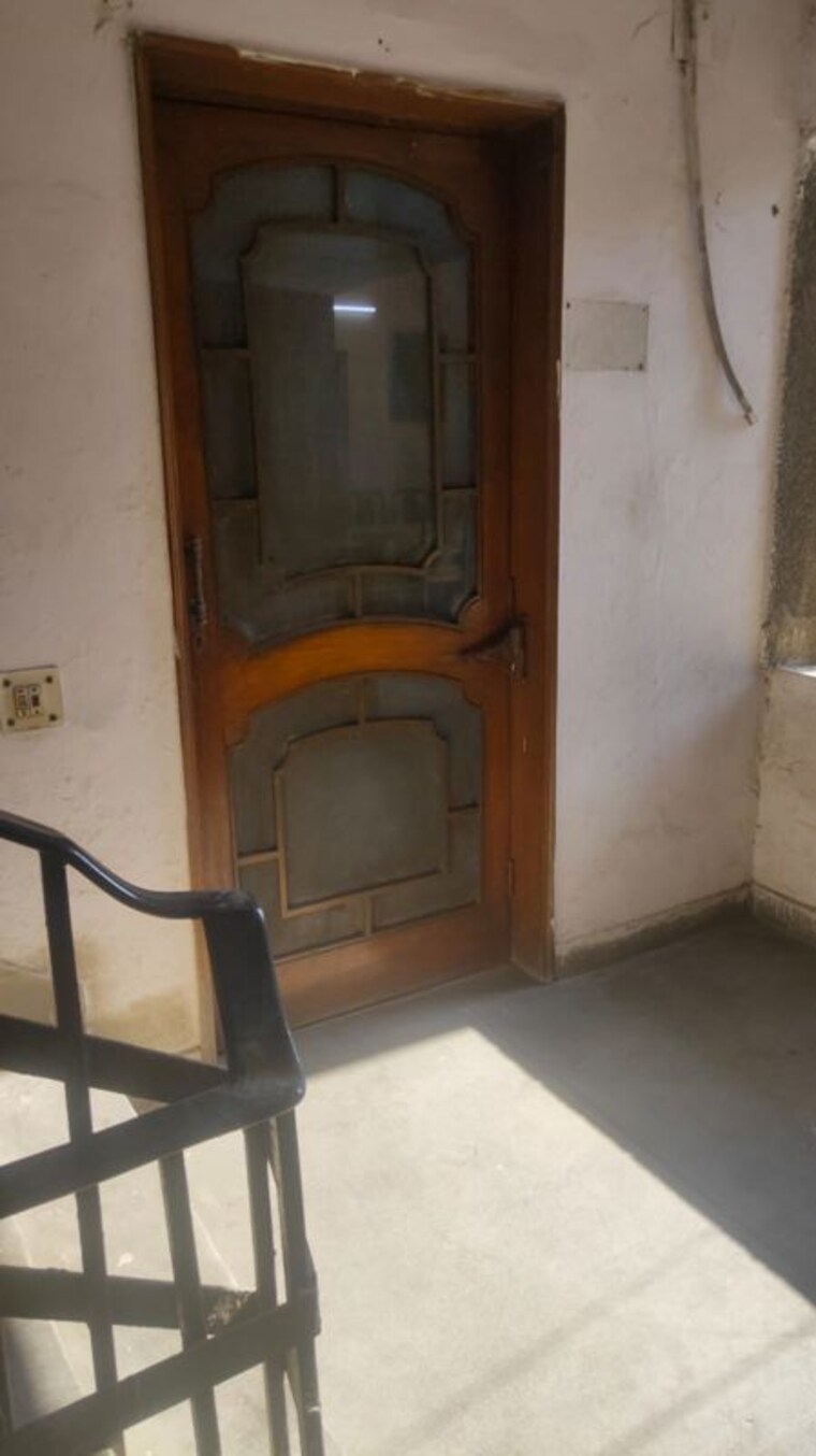 Bathroom, ip extension 3 Bedroom 1400 Sq.Ft. Apartment In Ip Extension Delhi 10296798