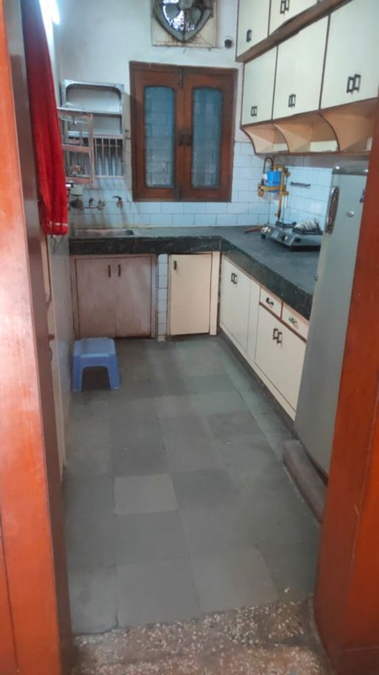 Kitchen, ip extension 3 Bedroom 1400 Sq.Ft. Apartment In Ip Extension Delhi 10296798