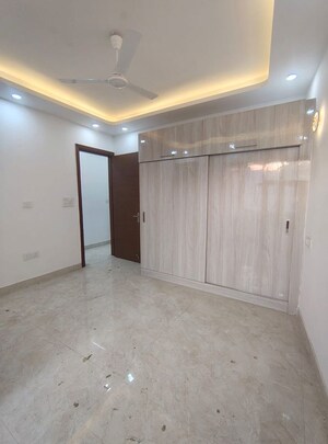 Room in 3 BHK Builder Floor at Malviya Nagar – for Sale