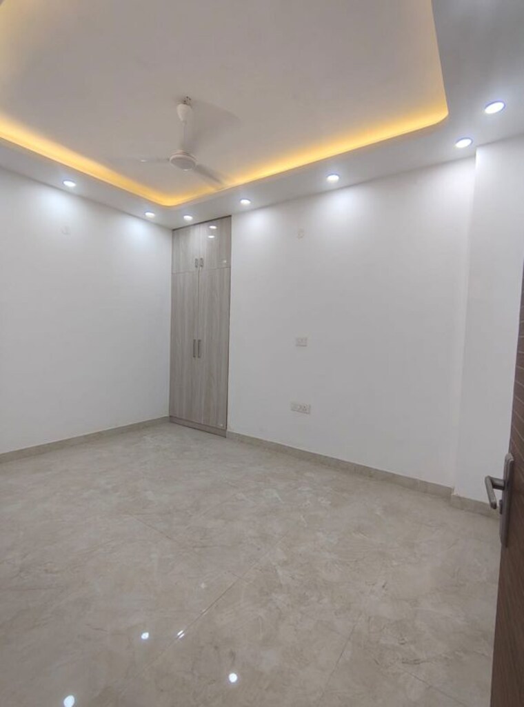 Room, malviya nagar 3 Bedroom 1800 Sq.Ft. Builder Floor In Malviya Nagar Delhi 10296806