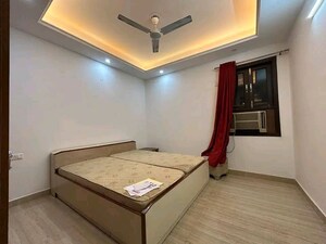 Bedroom in 2 BHK Apartment at Chattarpur – for Rent