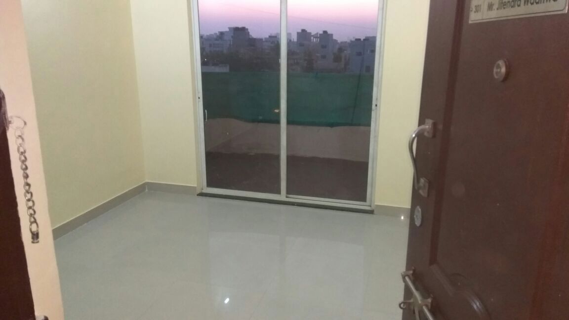 1 BHK Apartment For Sale in Om Regency