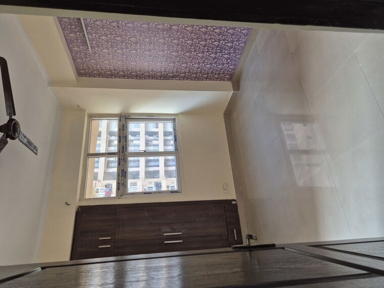 Room, amrapali-princely-estate 2 Bedroom 875 Sq.Ft. Apartment In Sector 76 Noida 10296830