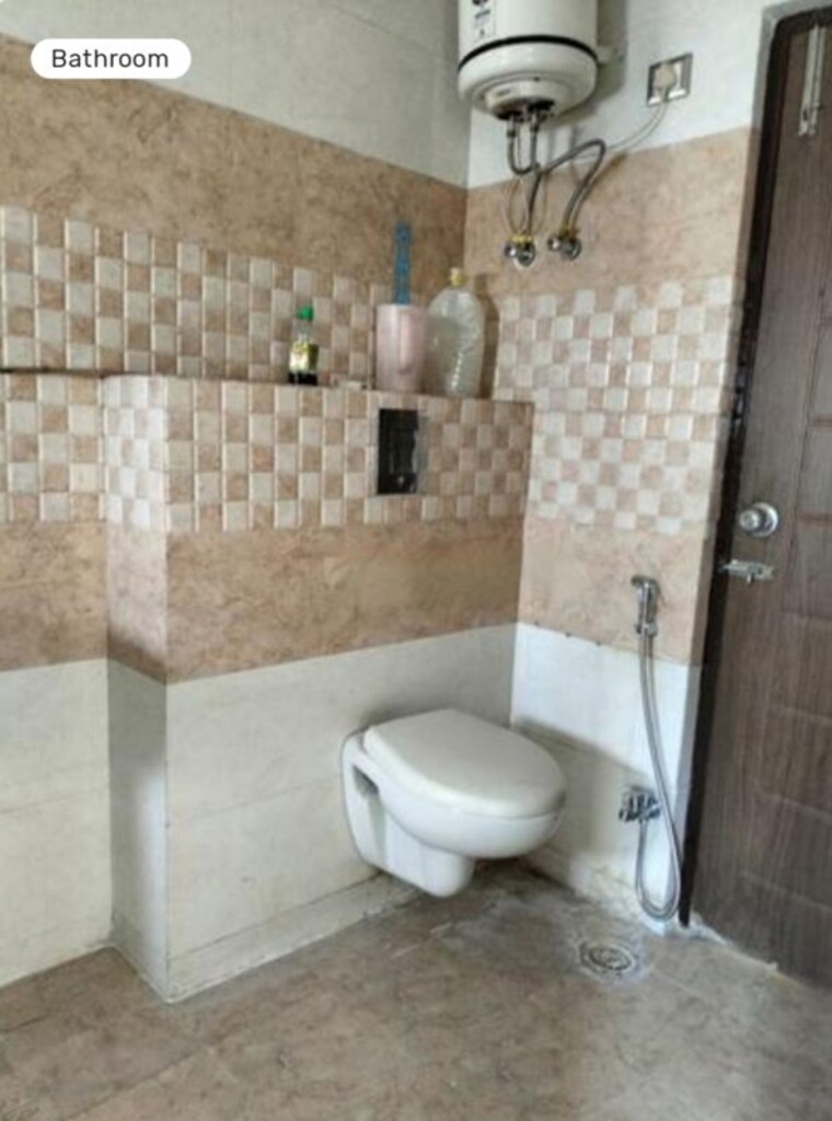 Bathroom, jugals-emerald-court 3 Bedroom 2004 Sq.Ft. Apartment In Hazratganj Lucknow 10296410