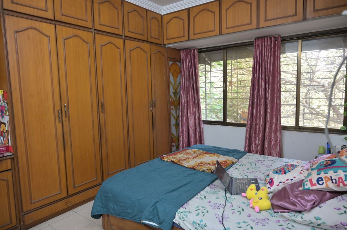 1 Rk  + Pooja Room 210 Sq.Ft. Apartment in MS Building