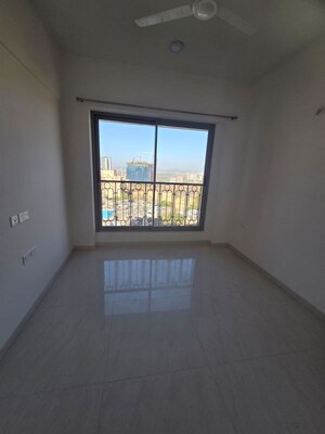 Room in 2 BHK Apartment at Lodha Bellagio, Powai – for Rent