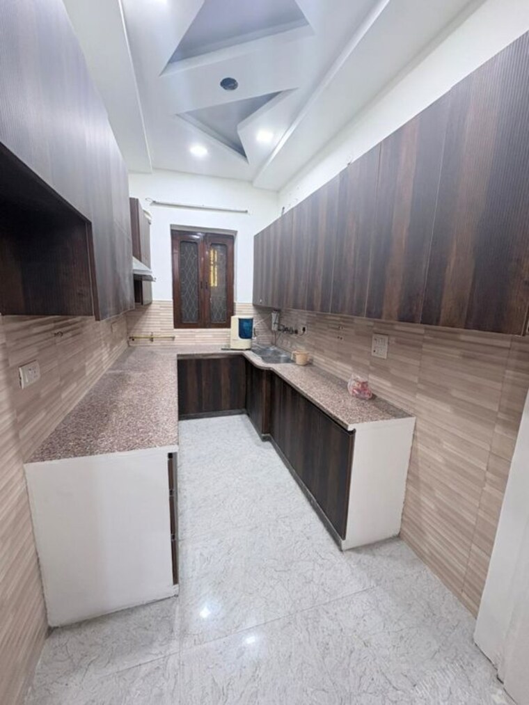 Kitchen, savita vihar 3 Bedroom 1680 Sq.Ft. Builder Floor In Savita Vihar Delhi 10296780
