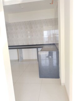 5 BHK Apartment For Sale in Chandak 34 Park Estate