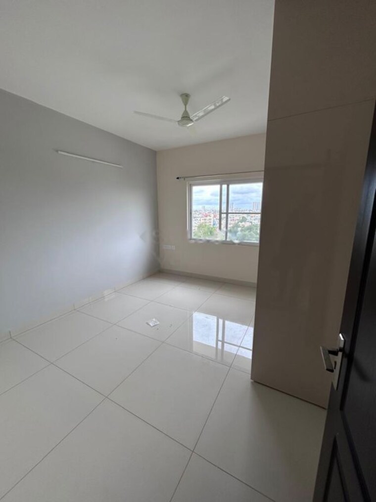 Bathroom, shriram-blue 3 Bedroom 1134 Sq.Ft. Apartment In Kr Puram Bangalore 10297069
