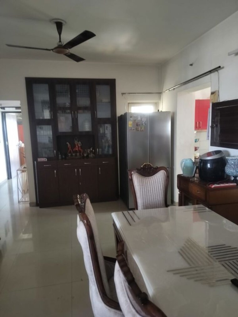 Living Room, vp-floors 3 Bedroom 150 Sq.Yd. Builder Floor In Sainik Colony Faridabad 10297204