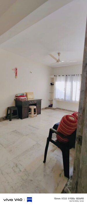 Room in 2 BHK Apartment at Rakshak Nagar Gold, Kharadi – for Rent