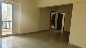 Room in 3.5 BHK Apartment at Sethi Max Royale, Sector 76 – for Rent