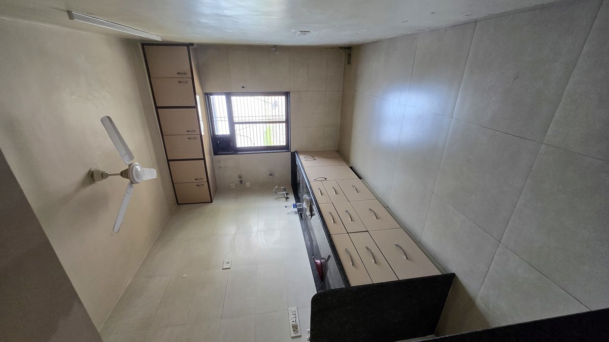 3 BHK 1450 Sq.Ft. Apartment in Jairaj SLK Heights