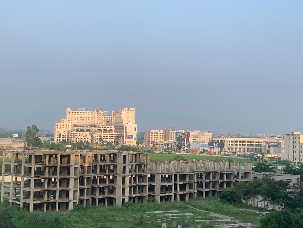 3 BHK + Pooja Room 1700 Sq.Ft. Apartment in Skyline Elevate