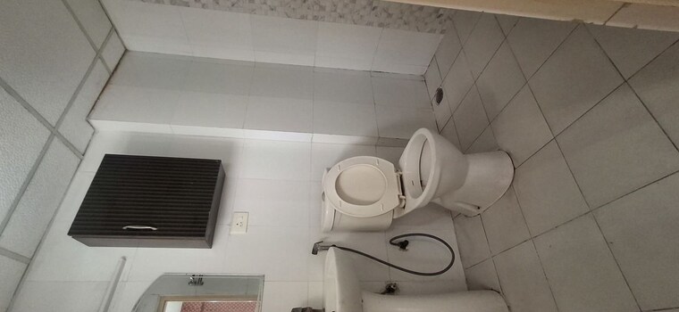Bathroom, supertech-cape-town 2 Bedroom 1150 Sq.Ft. Apartment In Sector 74 Noida 10297246
