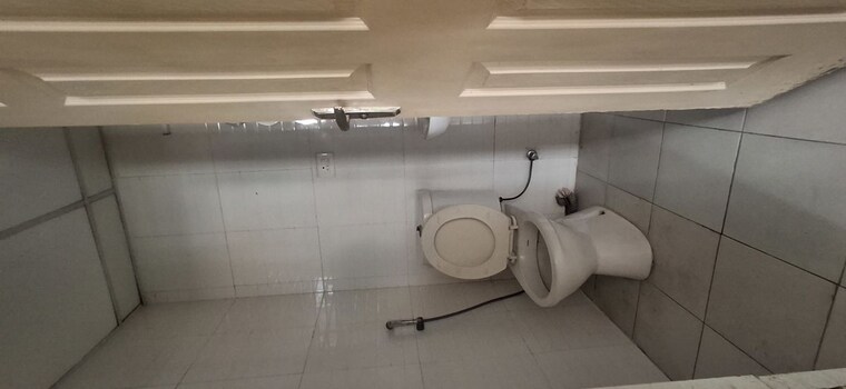 Bathroom, supertech-cape-town 2 Bedroom 1150 Sq.Ft. Apartment In Sector 74 Noida 10297246