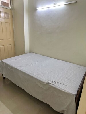 Bedroom in 2 BHK Apartment at Supertech Cape Town, Sector 74 – for Rent