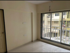 Master Bedroom in 1 BHK Apartment at Dadar West – for Rent