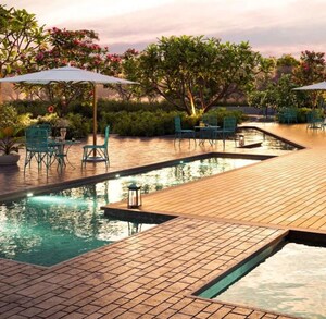 Swimming Pool in 3 BHK Apartment at Sobha Crescent, Sector 63a – for Sale