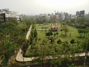 Plot Area in 1 BHK Villa at RWA Apartments Sector 72, Sector 72 – for Rent
