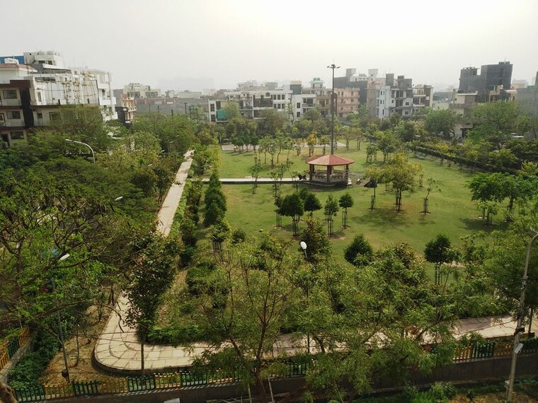 undefined, rwa-apartments-sector-72 1 Bedroom 650 Sq.Ft. Villa In Sector 72 Noida 10297322