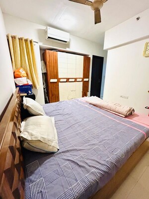 2 BHK Apartment For Rent in Lodha Splendora, Ghodbunder Road